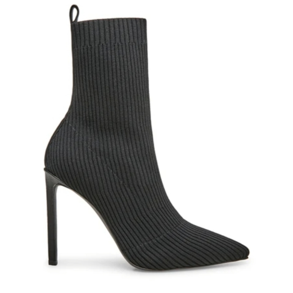 STEVE MADDEN KNIT BOOTIE